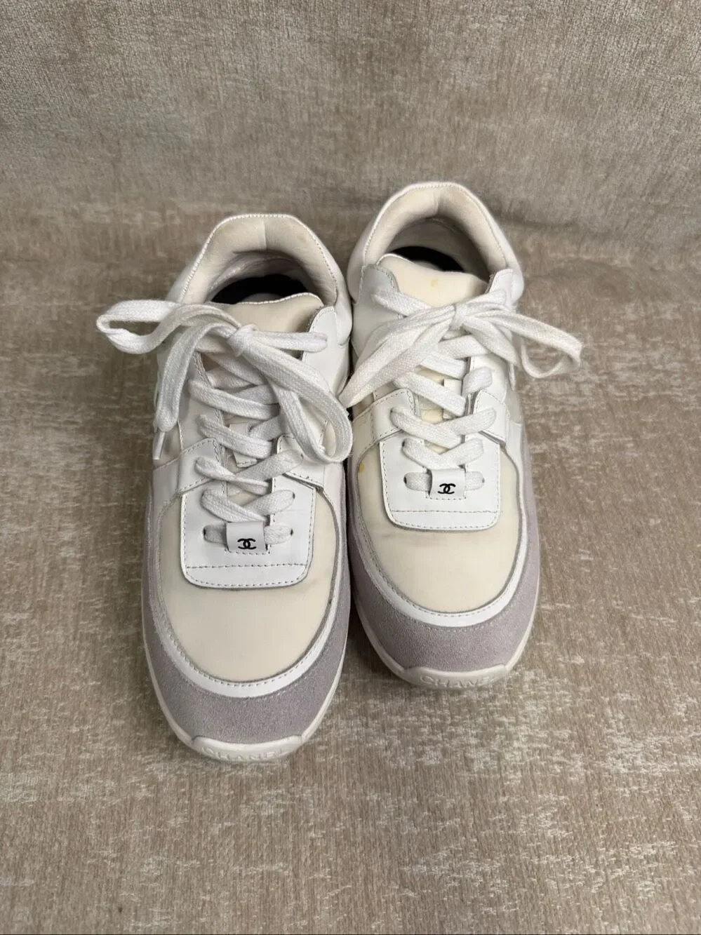 CHANEL womens cc